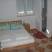 Sme&scaron;taj u Radovićima, sobe i apartmani, alojamiento privado en Radovići, Montenegro - Soba sa svojim kupatilom